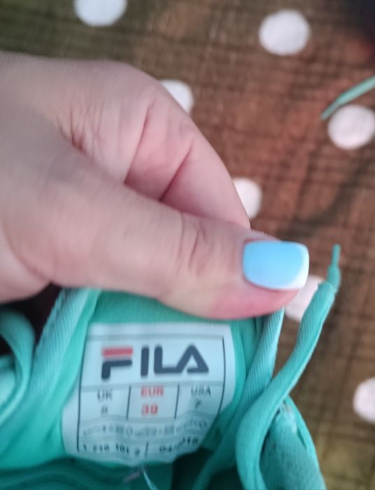 Кросівки Fila, оригінал, р.39