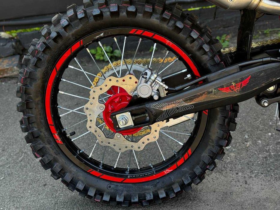 Мотоцикл ZUUMAV S6 Geon Loncin (S6-YBF300H): 2 350 $ - Мотоциклы