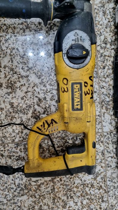 Martelo combinado Dewalt