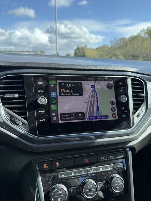 Volkswagen T-Roc 1.5 150cv Automático Premium | Teto Panorâmico