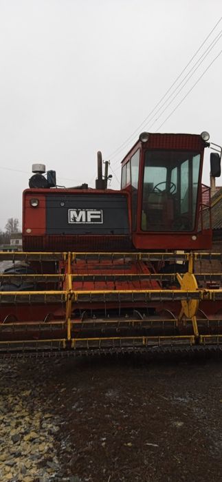 Продам комбайн MF750