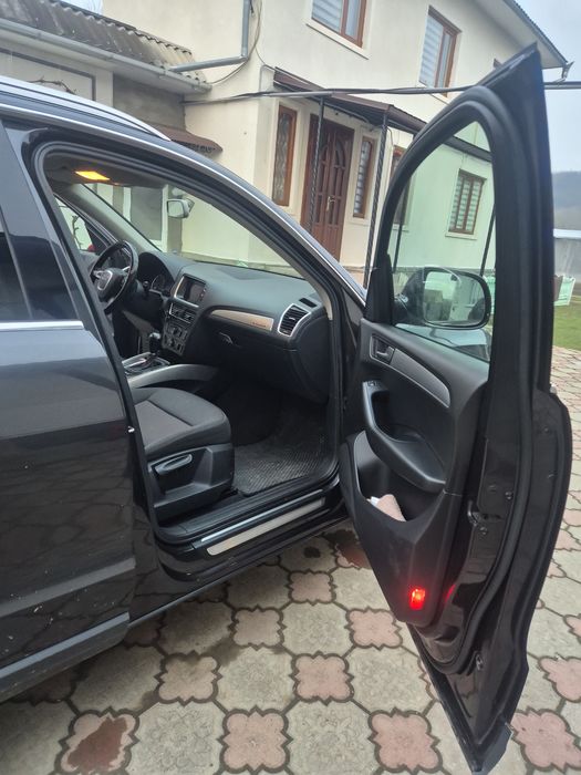 Audi Q5 2.0 tdi 2010 р.