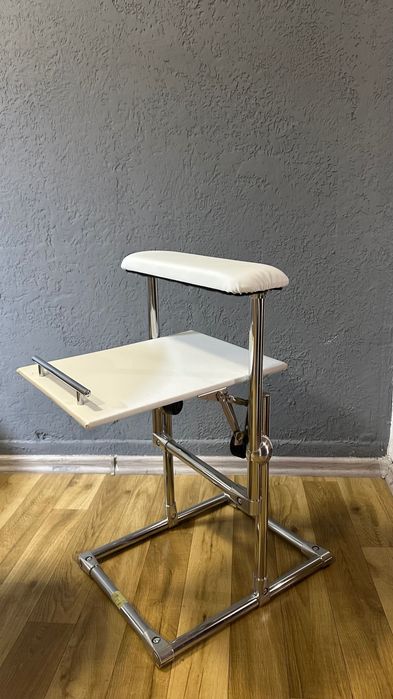 Stojak/podnóżek   do pedicure