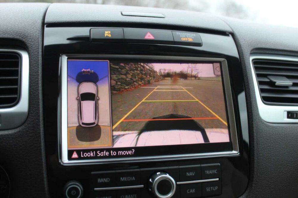 Volkswagen Touareg TDI Sport      2015