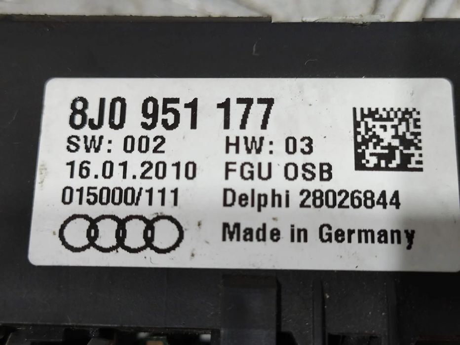 Plafonier Audi TT 8J - Delphi - 8J0951177
