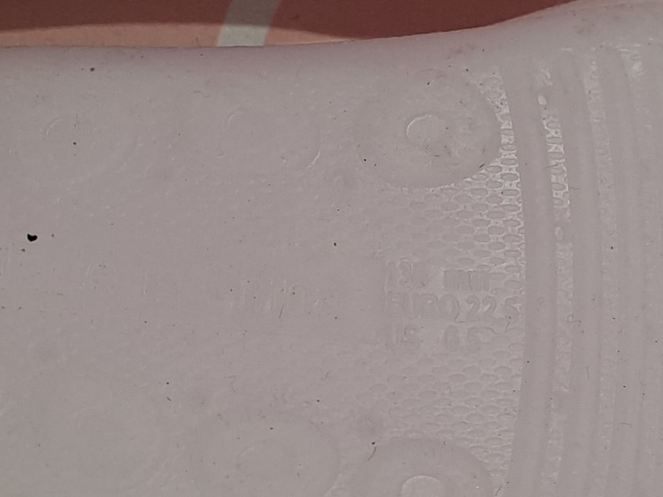 Pantufas e meias antiderrapantes