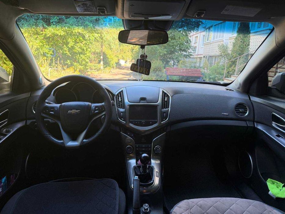 Chevrolet Cruze 1.8  2013