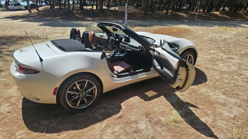Mazda MX-5 cabrio, 2.0 b, 160KM, manual,  biała Perła metalic