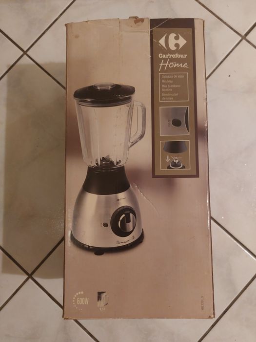 Blender z Carrefour