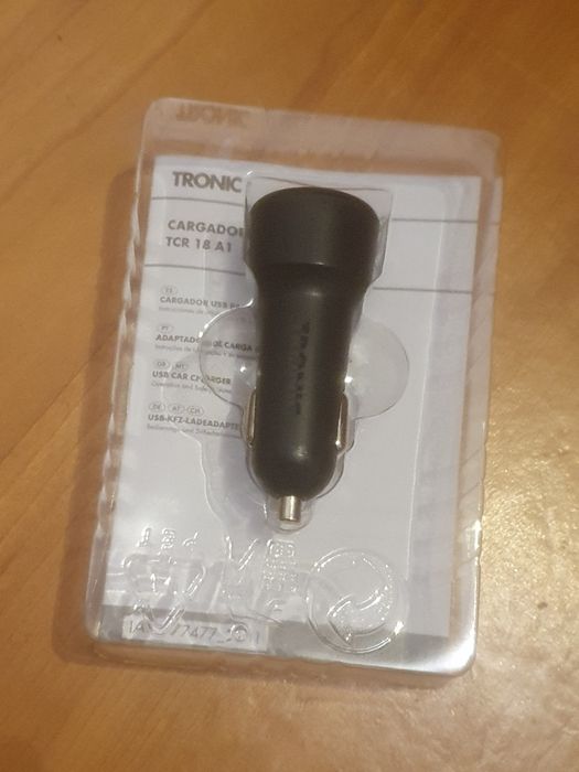 Carregador Universal Rápido USB-A 18W p/ Viaturas