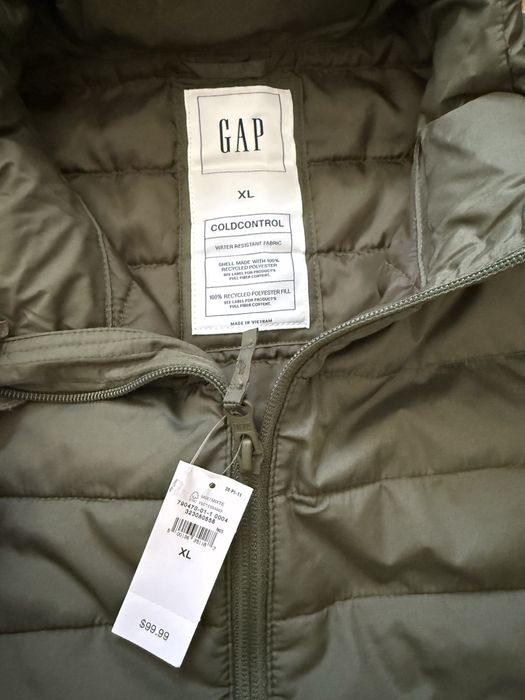 Куртка чоловіча Gap