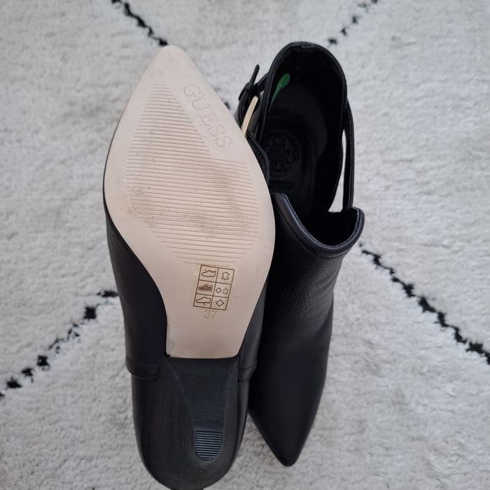 Wiosenne botki skórzane_słupek_Guess / 37