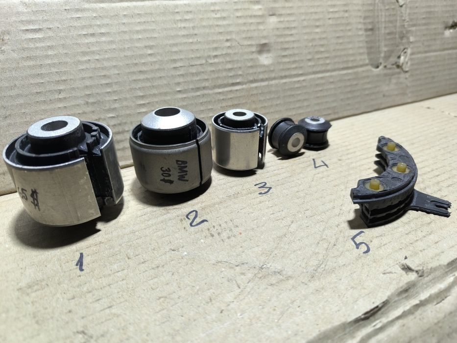 Сайленблоки  , залишки  , оригінальні .