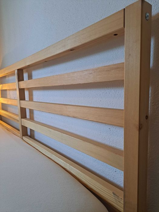 Cama casal 160x200 Ikea TARVA + Colchão Ikea MATRAND