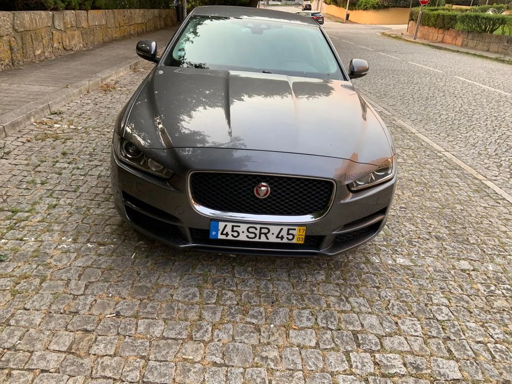 Jaguar XE
