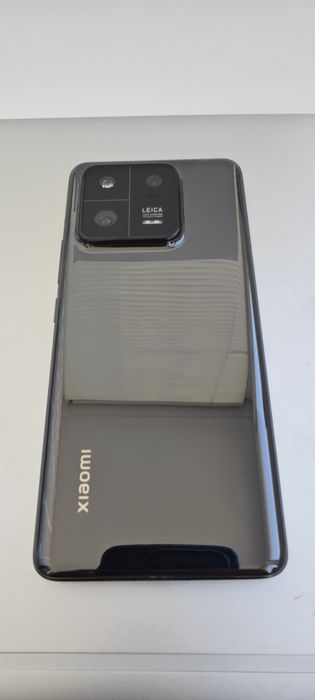 Продам Xiaomi 13 Pro у чорному кольорі (Leica)