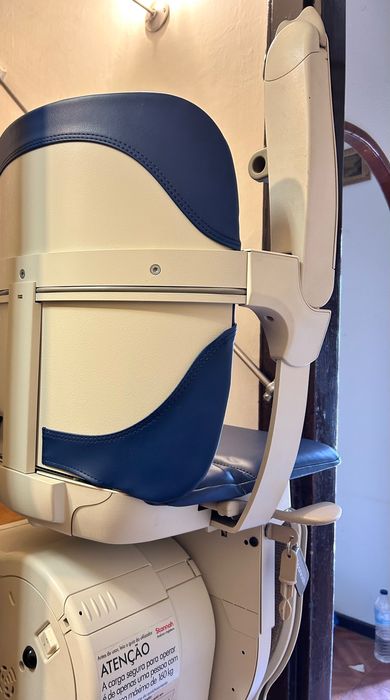 Cadeira elevatória STANNAH