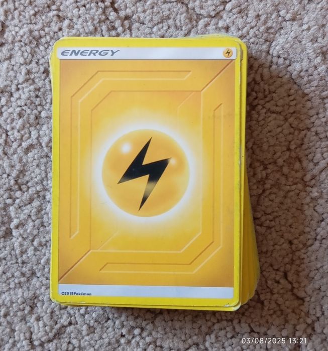 Cromos: (Fome de Vencer 2018, Champions League, Euro 2024, LIDL e Poké