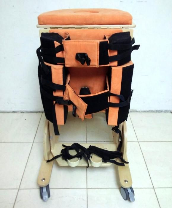 Статический вертикализатор КОТЕНОК 1 AkcesMed Standing frame CAT 1