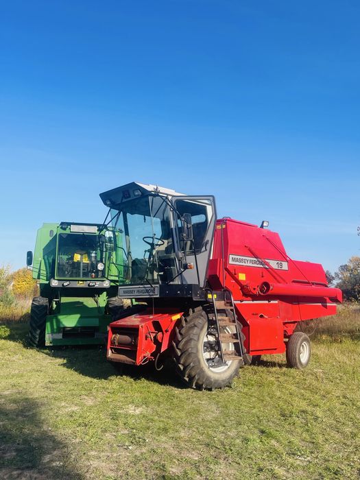 Комбайн Massey Ferguson 19
