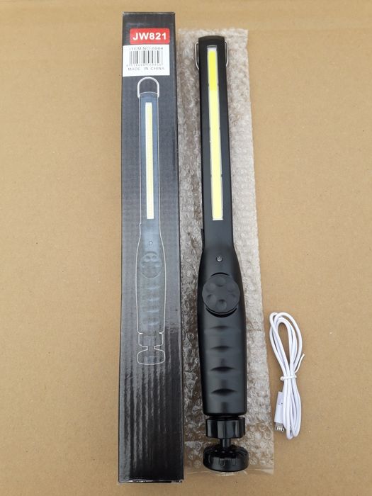 Фонарик переносной JW-821