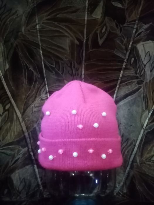 Тепла жiноча шапка