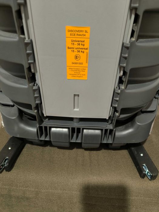 Cadeira Isofix - criança 15kg a 36kg - auto - Britax Romer