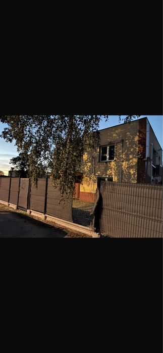 Dom dla pracownikow