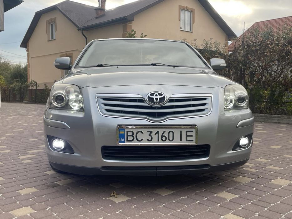 Toyota Avensis 2008рік