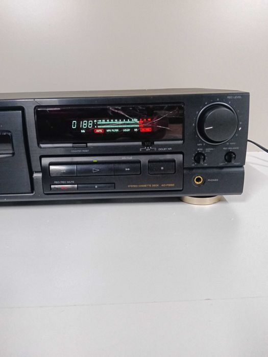 Deck AIWA AD-F 550
