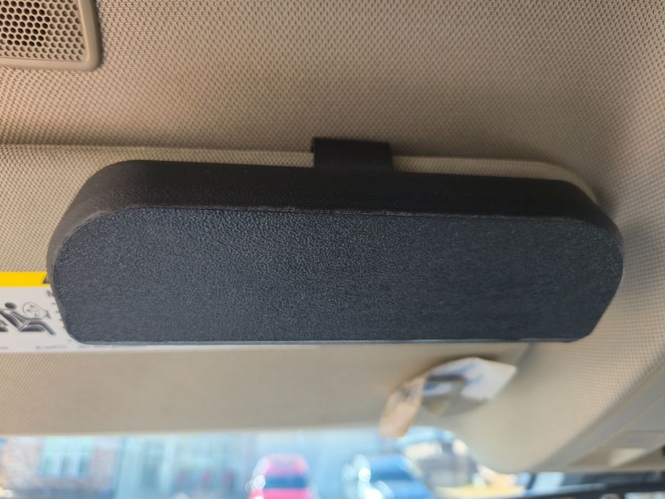 Футляр тримач окулярів для автомобіля