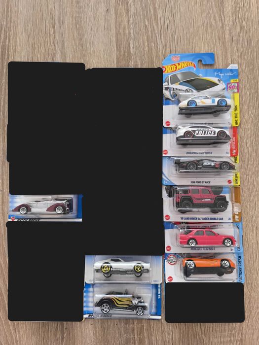 Hot wheels mainline