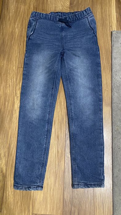 Spodnie jeansowe 134