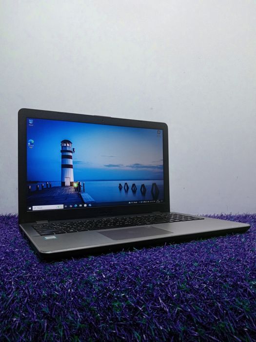 Ноутбук ASUS X542U