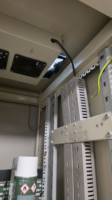 Servidor grande RACK