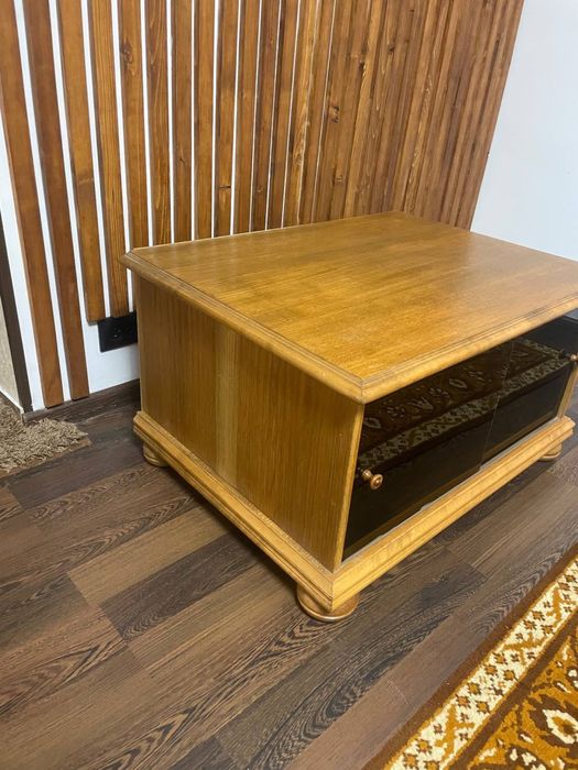 Тумба під телевізор