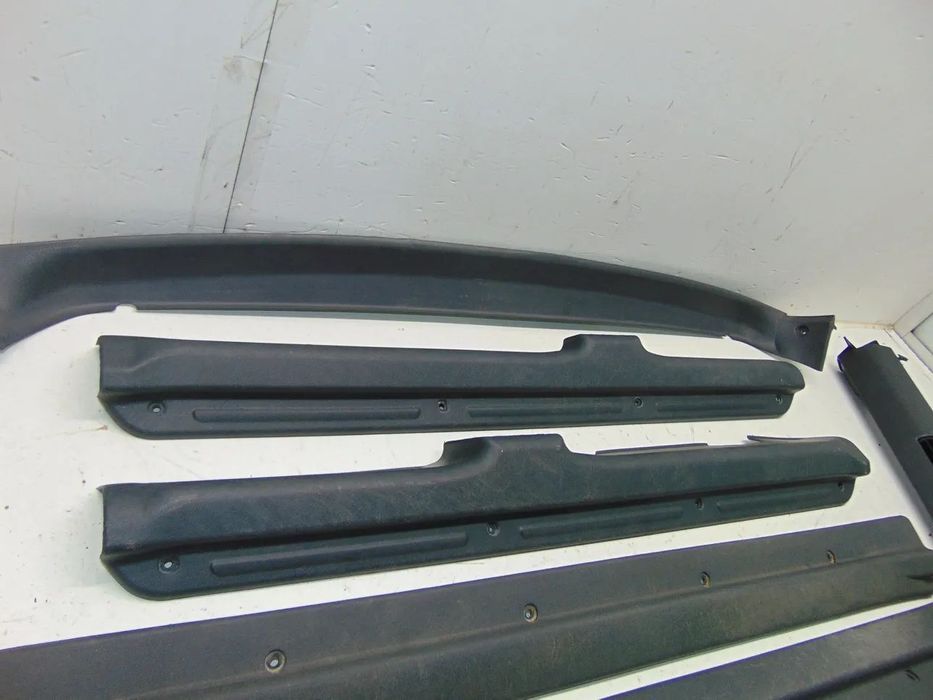 Opel Frontera Guarnições