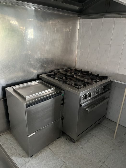 Vendo Recheio de Restaurante !
