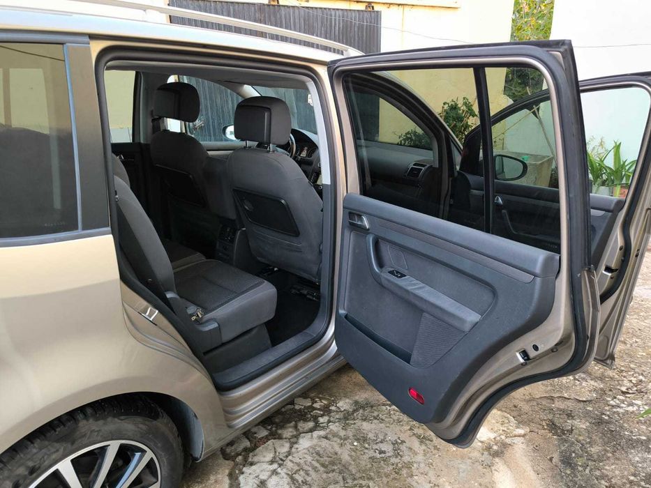 Volkswagen Touran 1.6 TDI 2012