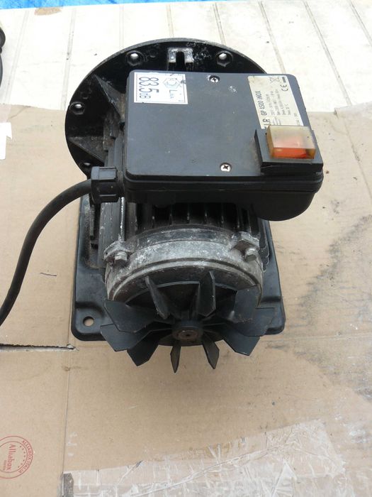 Silnik elektryczny na 230 wolt 1.2 Kw 1200 wat duże obroty 2850/min