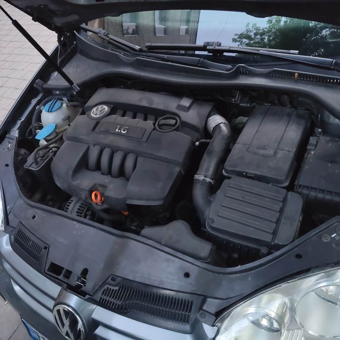 Продам гольф 5 1.6 бензин 4250