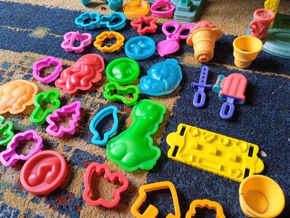 Zestaw play- doh ciastolina miasto town
