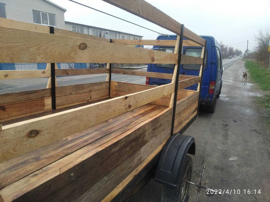 Причіп автомобільний