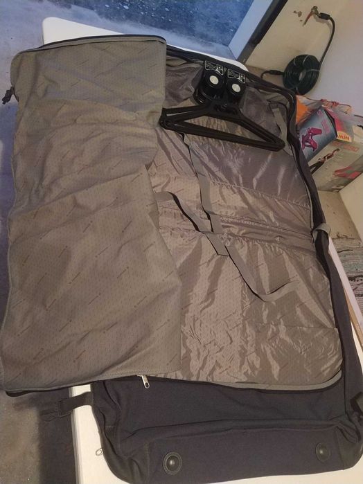 porta fatos Samsonite
