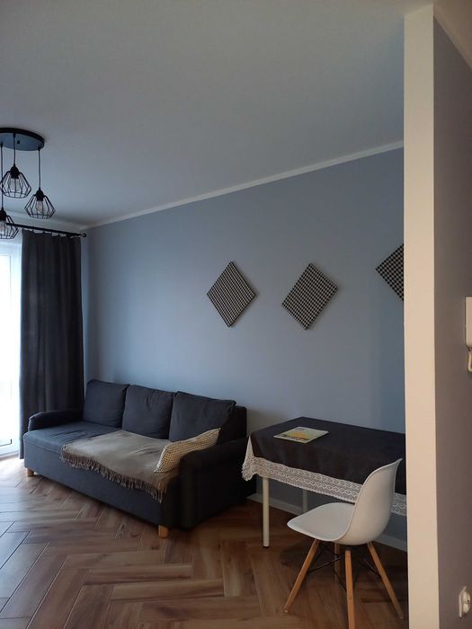 Wynajme 2pokoje ul Pileckiego30 z garazem wolne od5.10