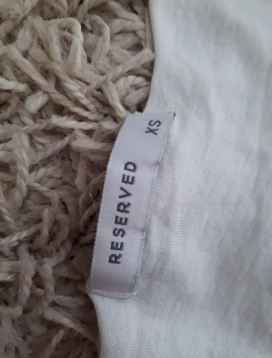Koszulka bluzka T-shirt Reserved