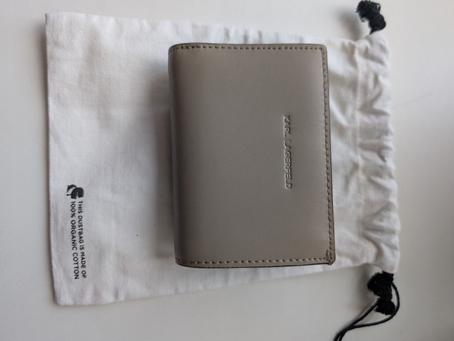 Karl Lagerfeld  K/Signature гаманець шкіряний