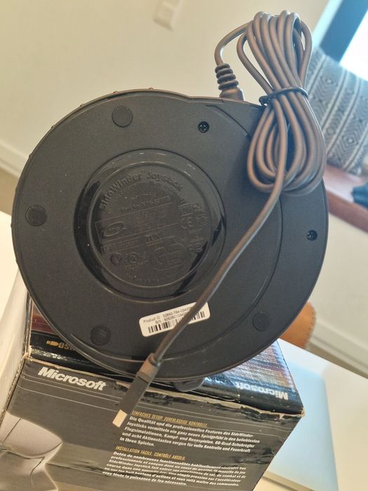 Joystick Microsoft Sidewinder428961744039464962