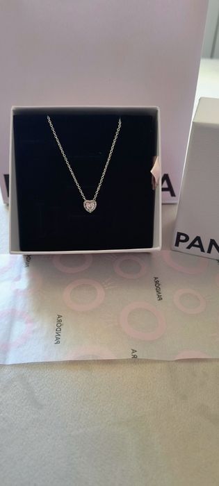 Naszyjnik pandora serce białe