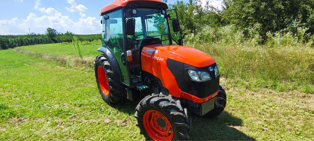 Kubota M8540 Narrow Ciagnik sadowniczy Sadownik Super Stan